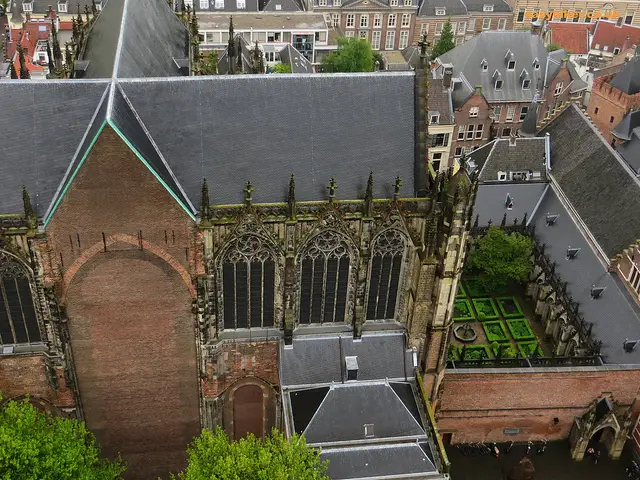 A Vertical Hike in Utrecht