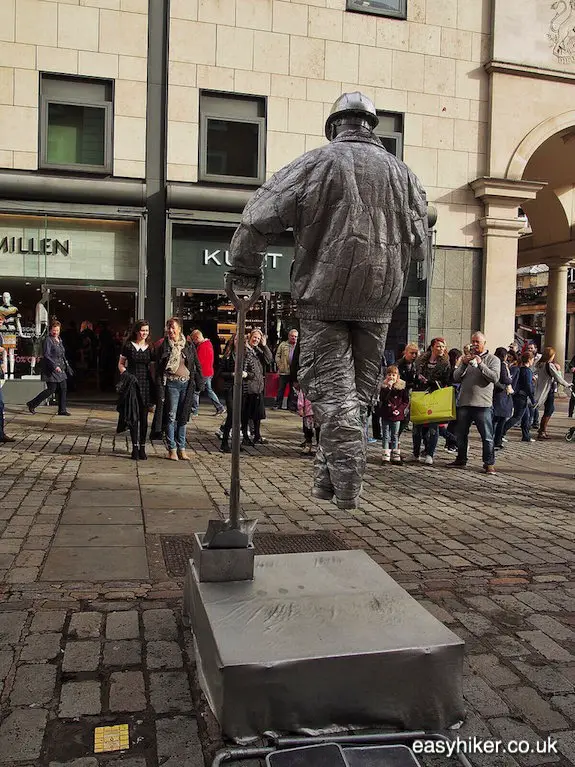 "Covent Garden - in search of the Ghosts of London"