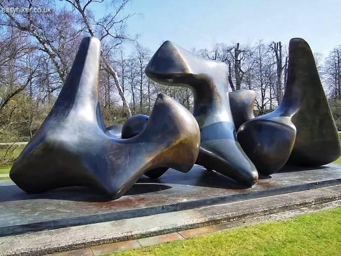"Henry Moore's Vertebrae - Sculptures in Muenster"