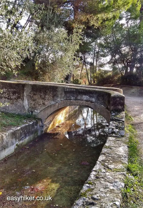 "Canal Gairaut - to visit on Your Short Trip to Nice"