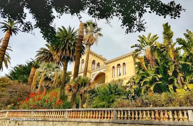 "sumptuous villas in Menton - part of a scenic walk from France to Italy"