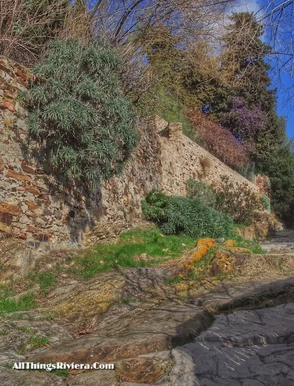 "Where does the Riviera start? Old road in Hyeres"