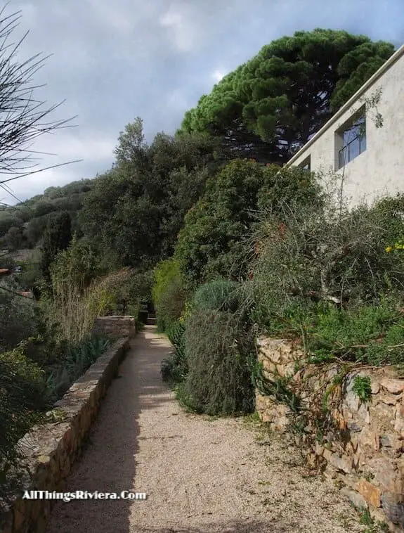 "Parc Saint Bernard in Hyères - Idyllic Garden"