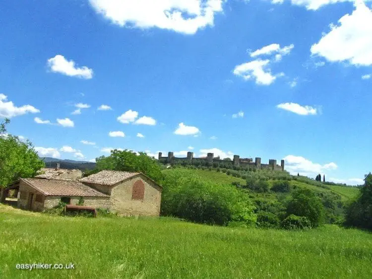 "Tuscan countryside with castle - Walk Along the Lucca Wall"