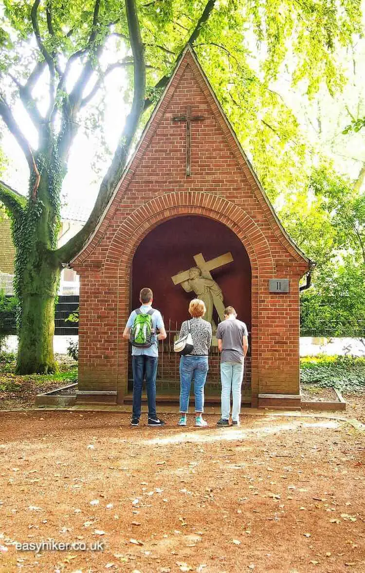 "small family making the Way of the Cross in Kevelaer"