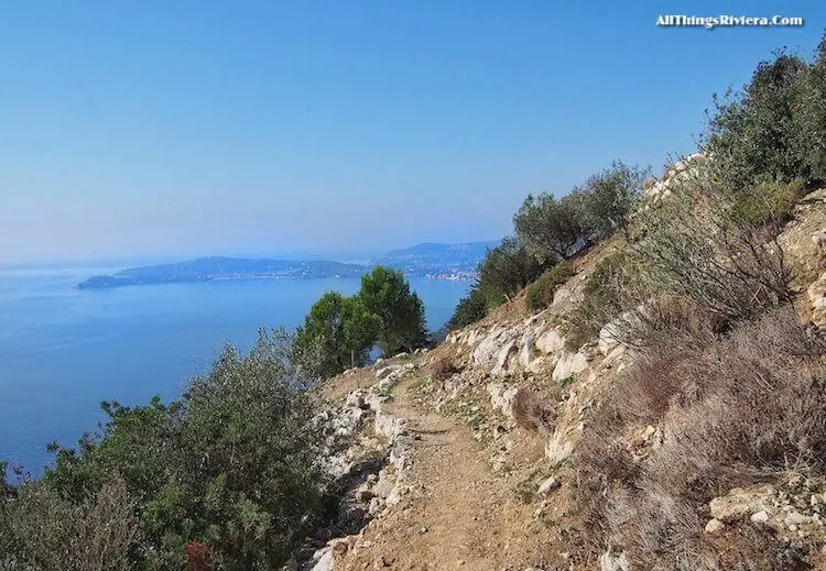 "views from the hike to summit of Tete de Chien"