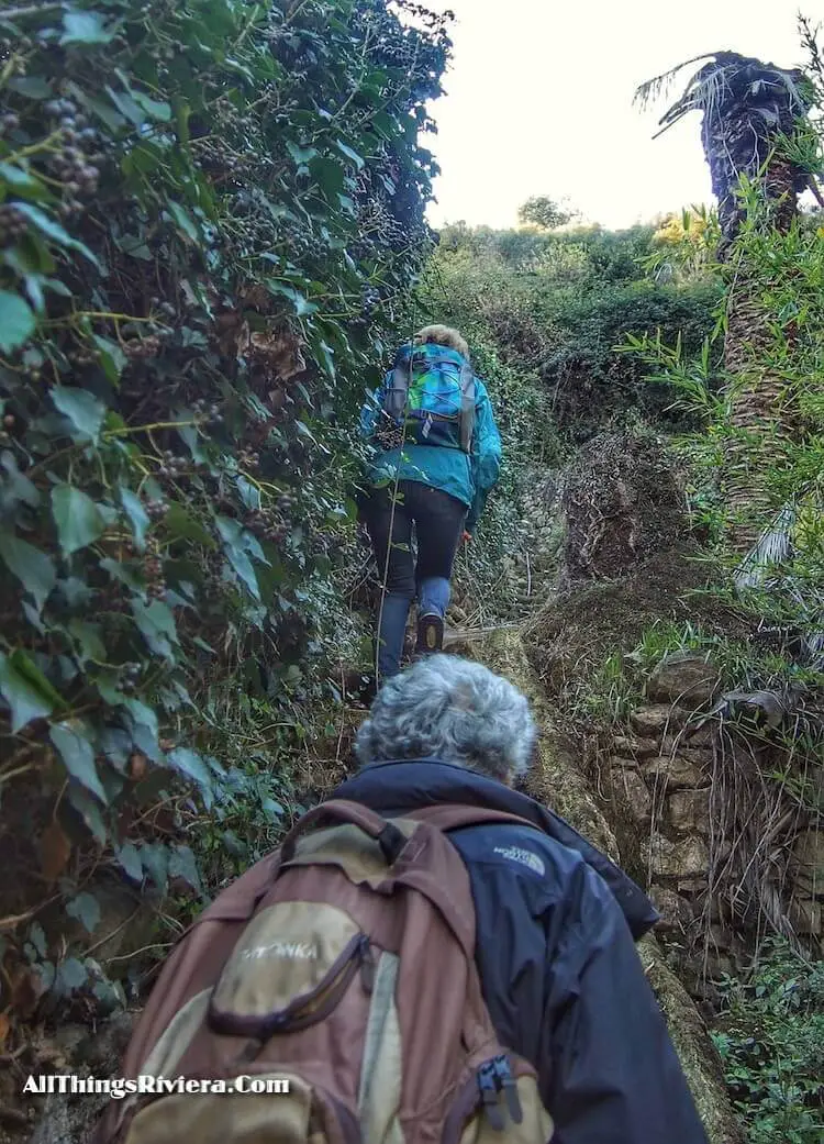 "towards the Beodo for a Fascinating Hike in Sasso"