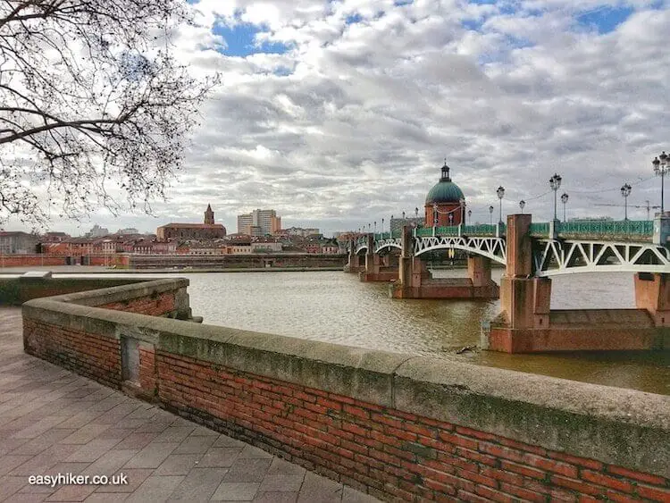 Hiking Part of Canal du Midi in Toulouse