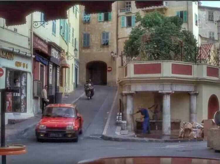 "Place du Cap Menton in movie Never Say Never Again"