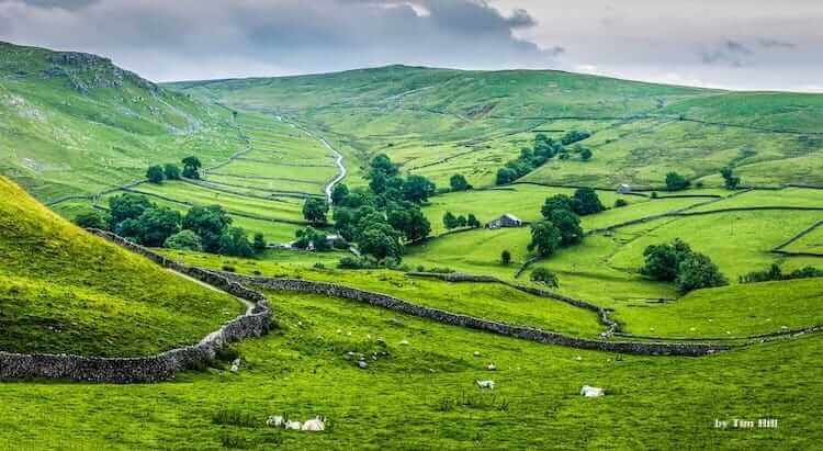"Yorkshire Dales - one of the Five Dramatic Hiking Destinations in the UK"