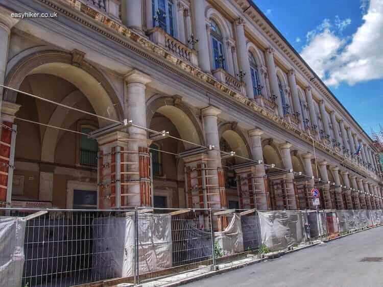 "Administrative building of l'Aquila - Eagle with Broken Wings"