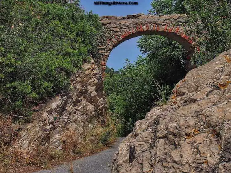 "Roman arc and road on hike to Santa Croce in Alassio"