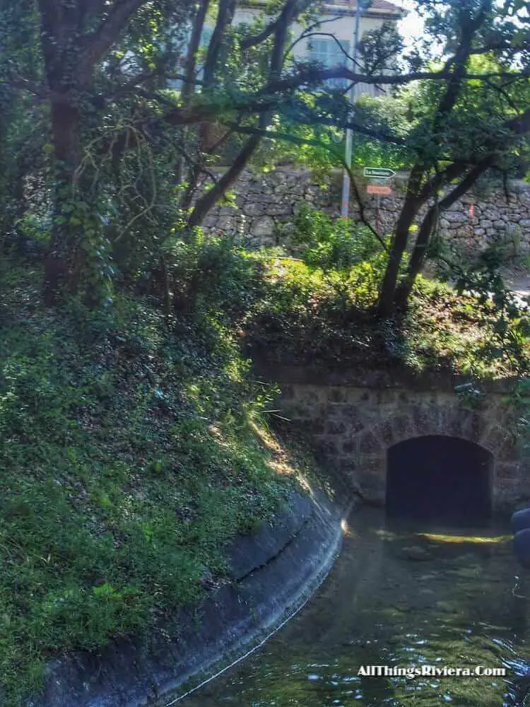 "end of the walk along the Canal de la Siagne"