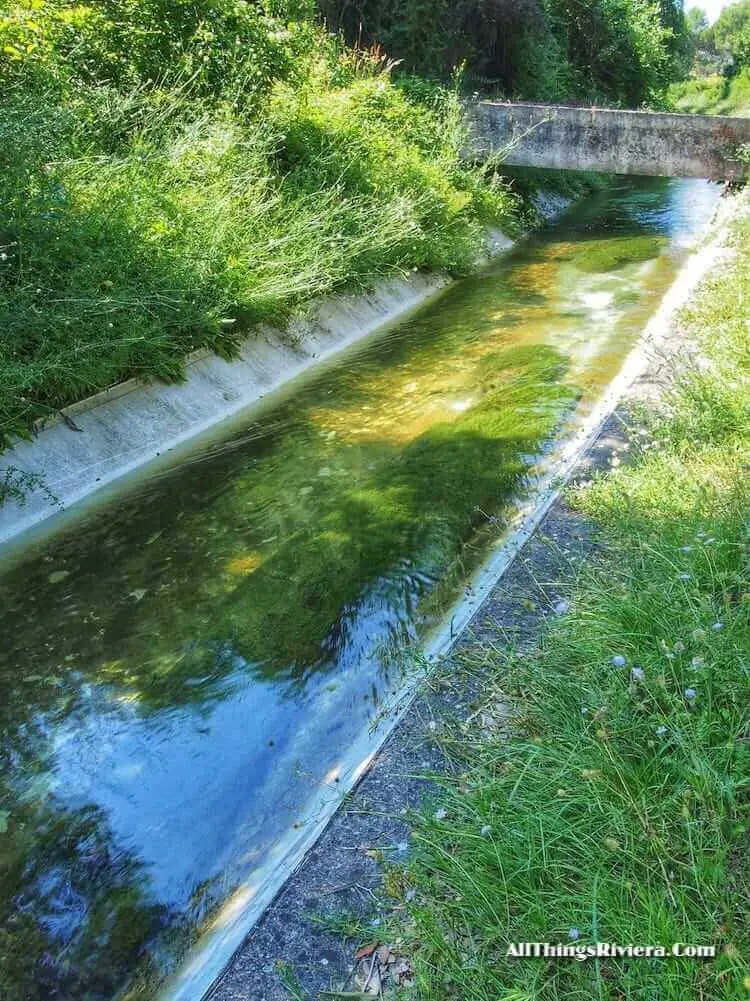 "different bridges along the Canal de la Siagne""