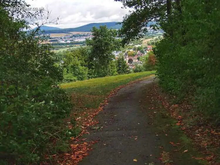 "way to Garbenheim on easy hike along the Goethe Trail"