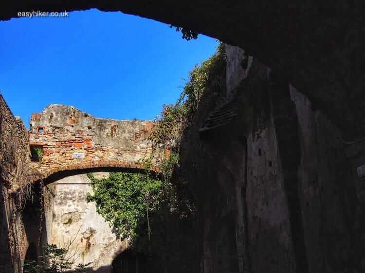 "old fortress in Livorno"