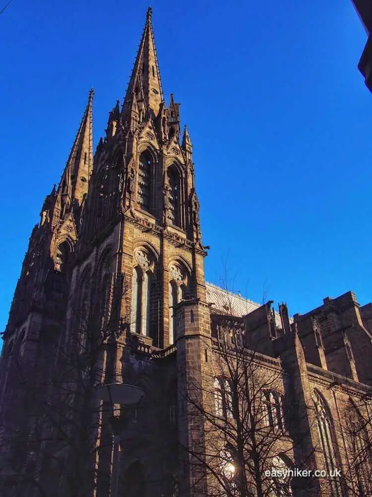 "cathedral made of volcanic stone in clermont-ferrand"