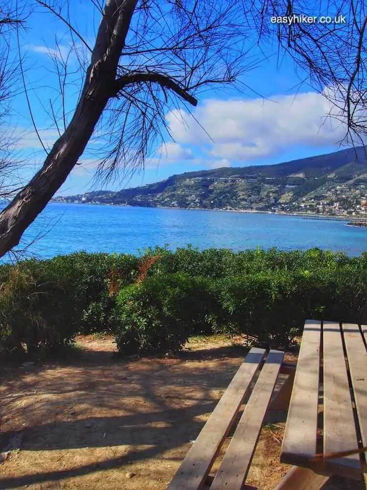 "Nice views to Make Your Hiking Group Happy"