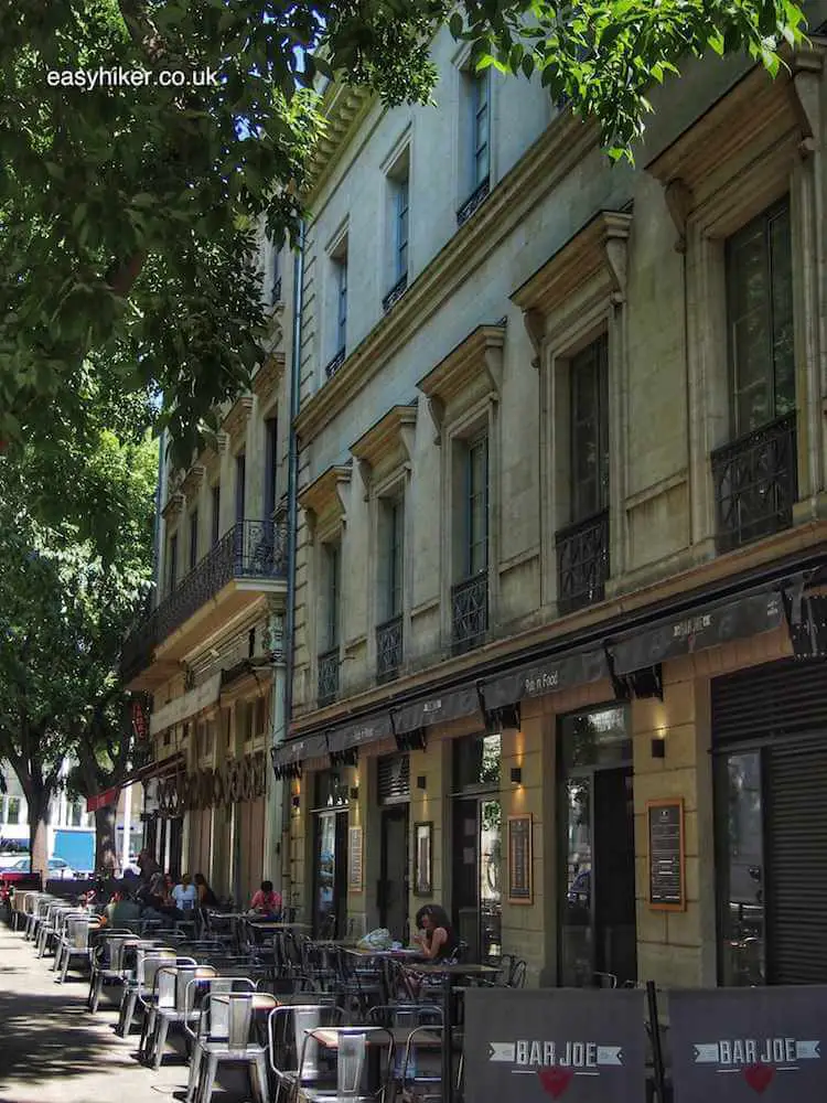 "the city on the way to Fontaine Gardens of Nîmes"