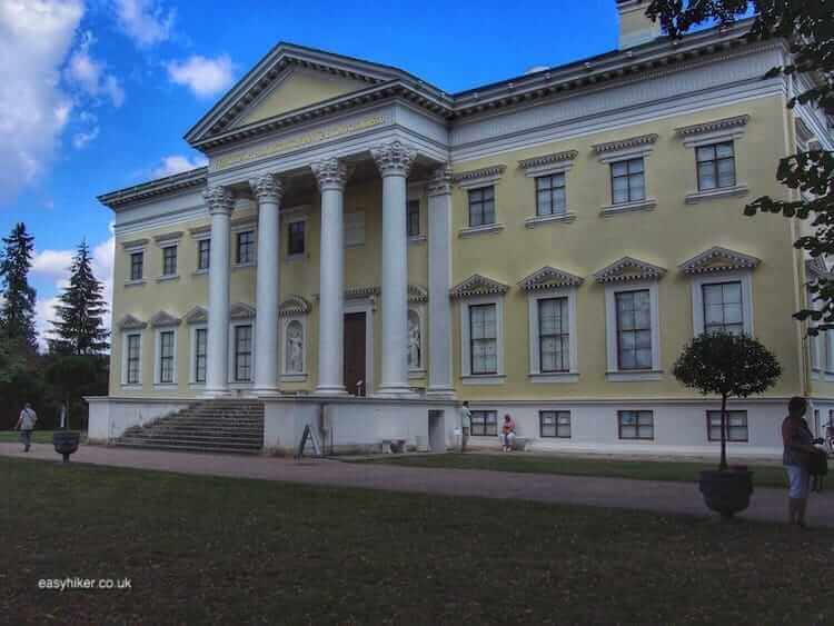 "castle in the Garden Kingdom of Woerlitz-Dessau"