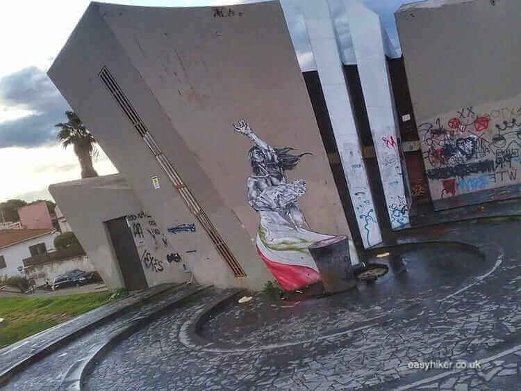 "street art in Catania"