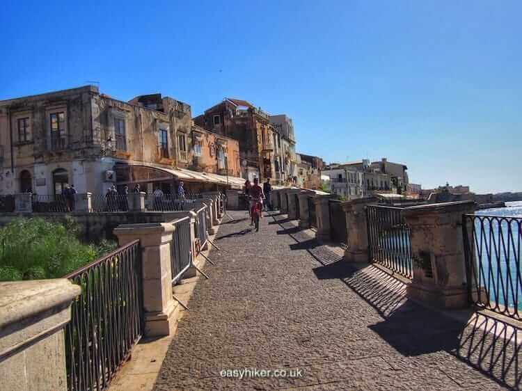 Walk On The Wild Side in Siracusa