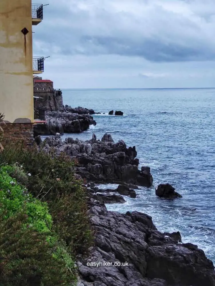 "Cefalù: Scenic Views and 2500 Years of History"