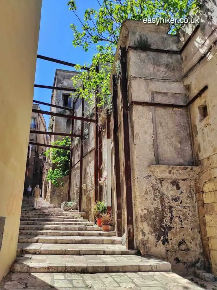 "Down to the Pretty-Gritty of Taranto"