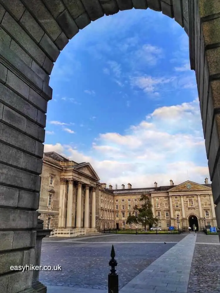 "Three Scenic City Walks in Dublin"