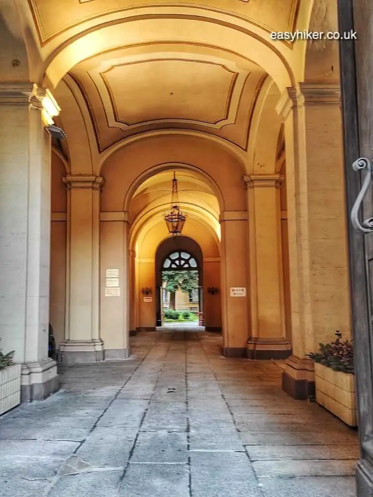Piacenza – City of Lavish Courtyards