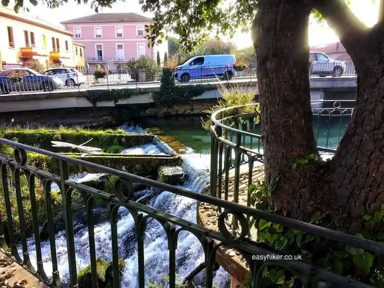 "Moats and Motives of L’Isle-sur-la-Sorgue"